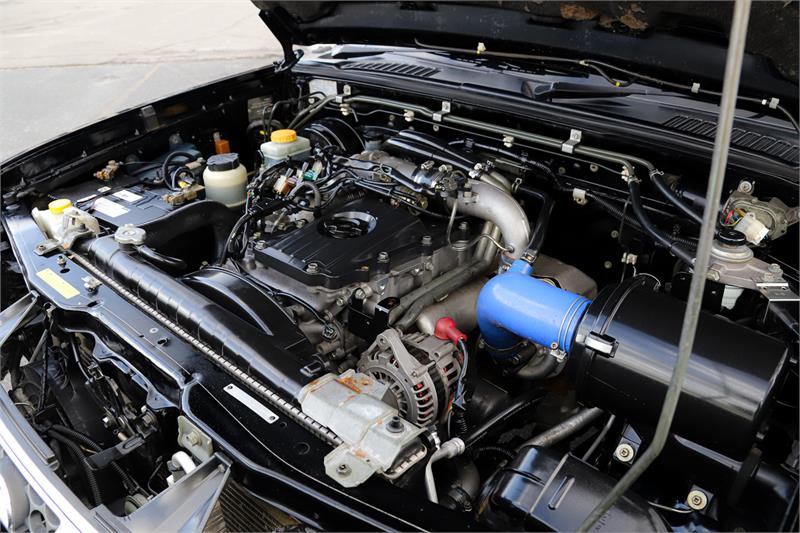 2003 NISSAN NAVARA D22 ST-R MANUAL UTILITY
