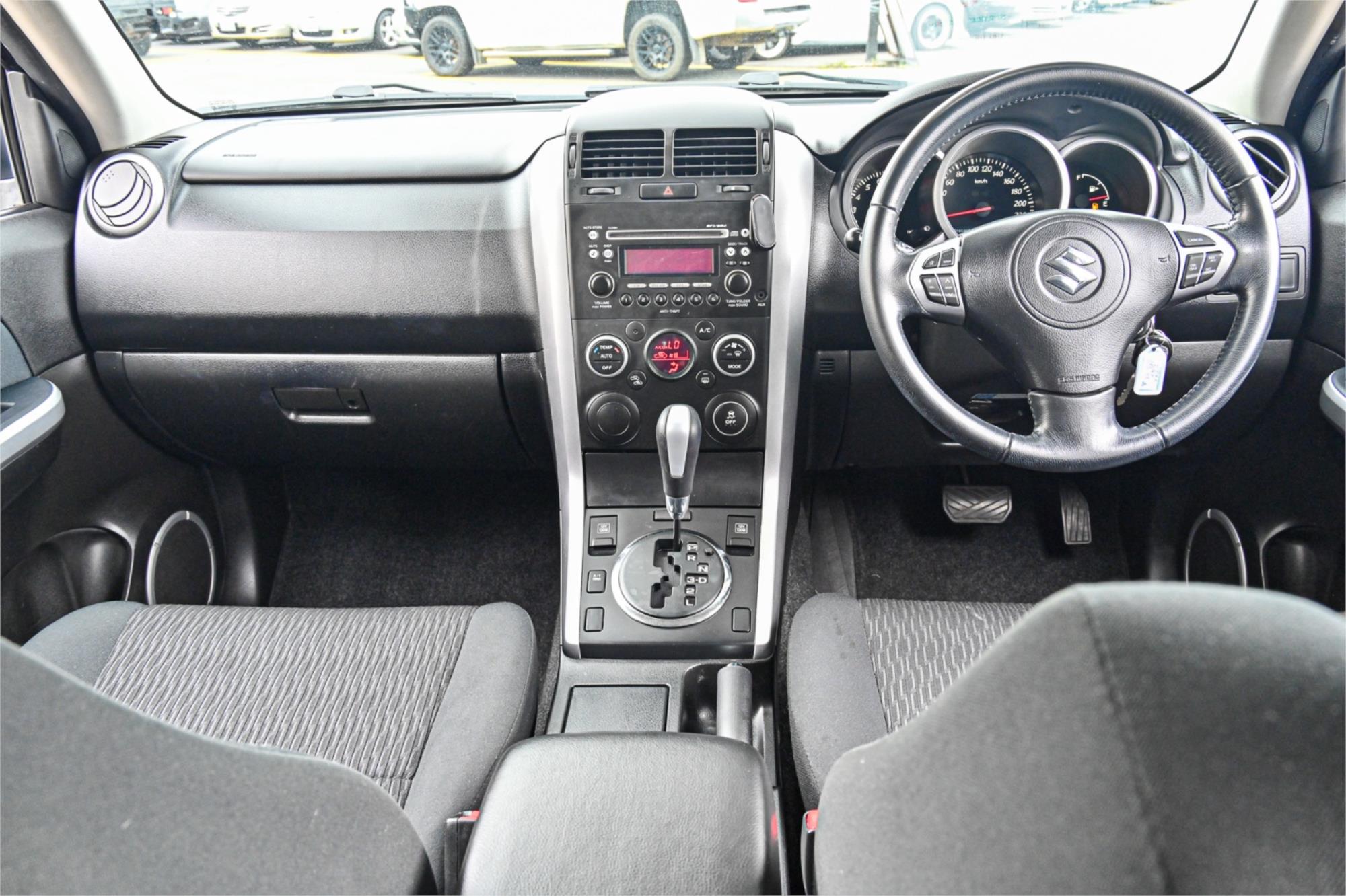 2013 SUZUKI GRAND VITARA JB MY13 URBAN (4x2) 4 SP AUTOMATIC 4D WAGON