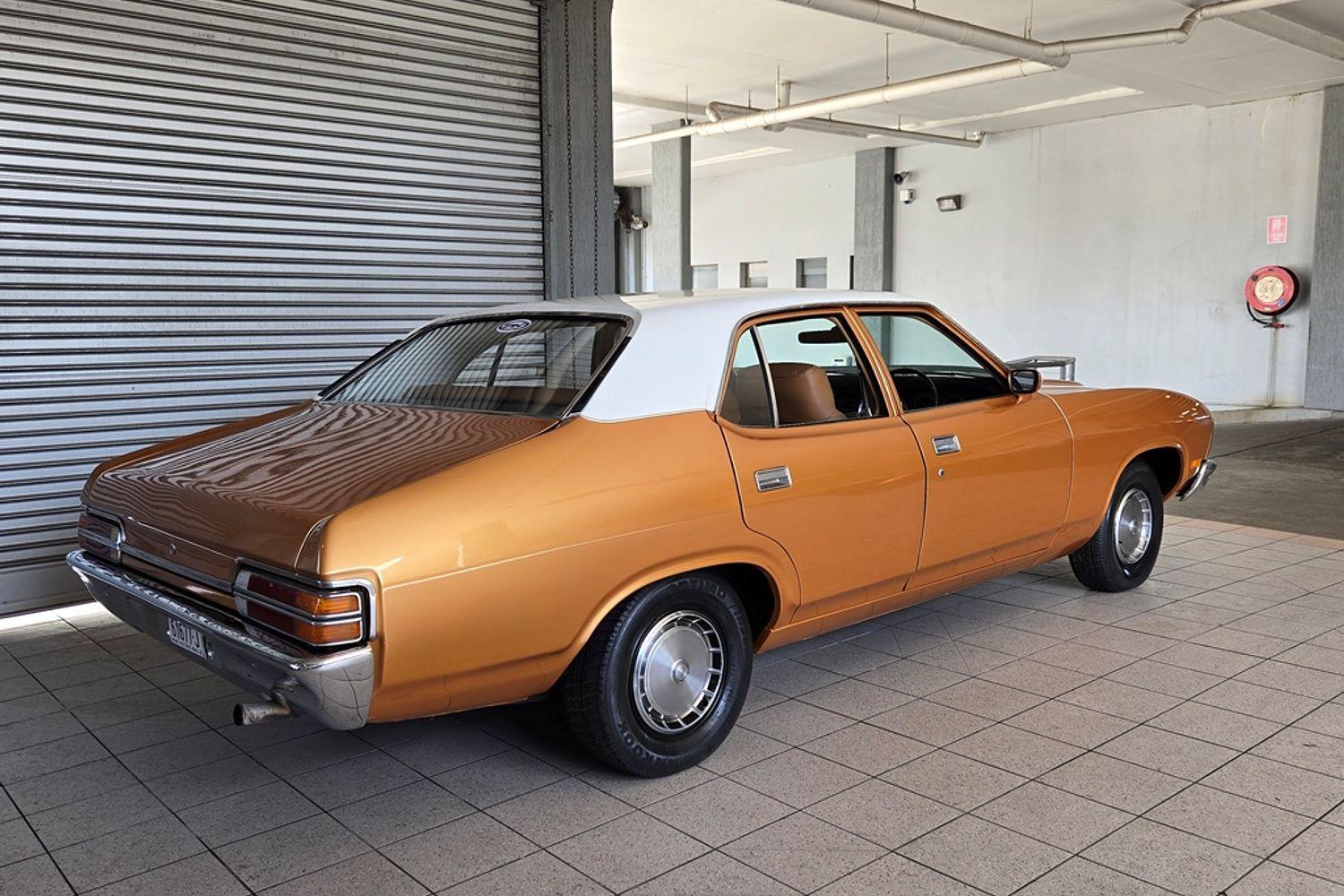 1978 FORD LTD AUTOMATIC SEDAN