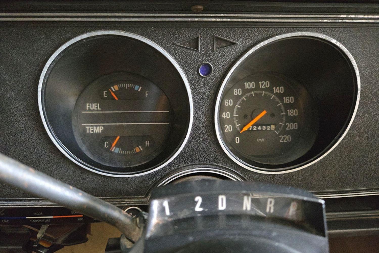 1978 FORD LTD AUTOMATIC SEDAN