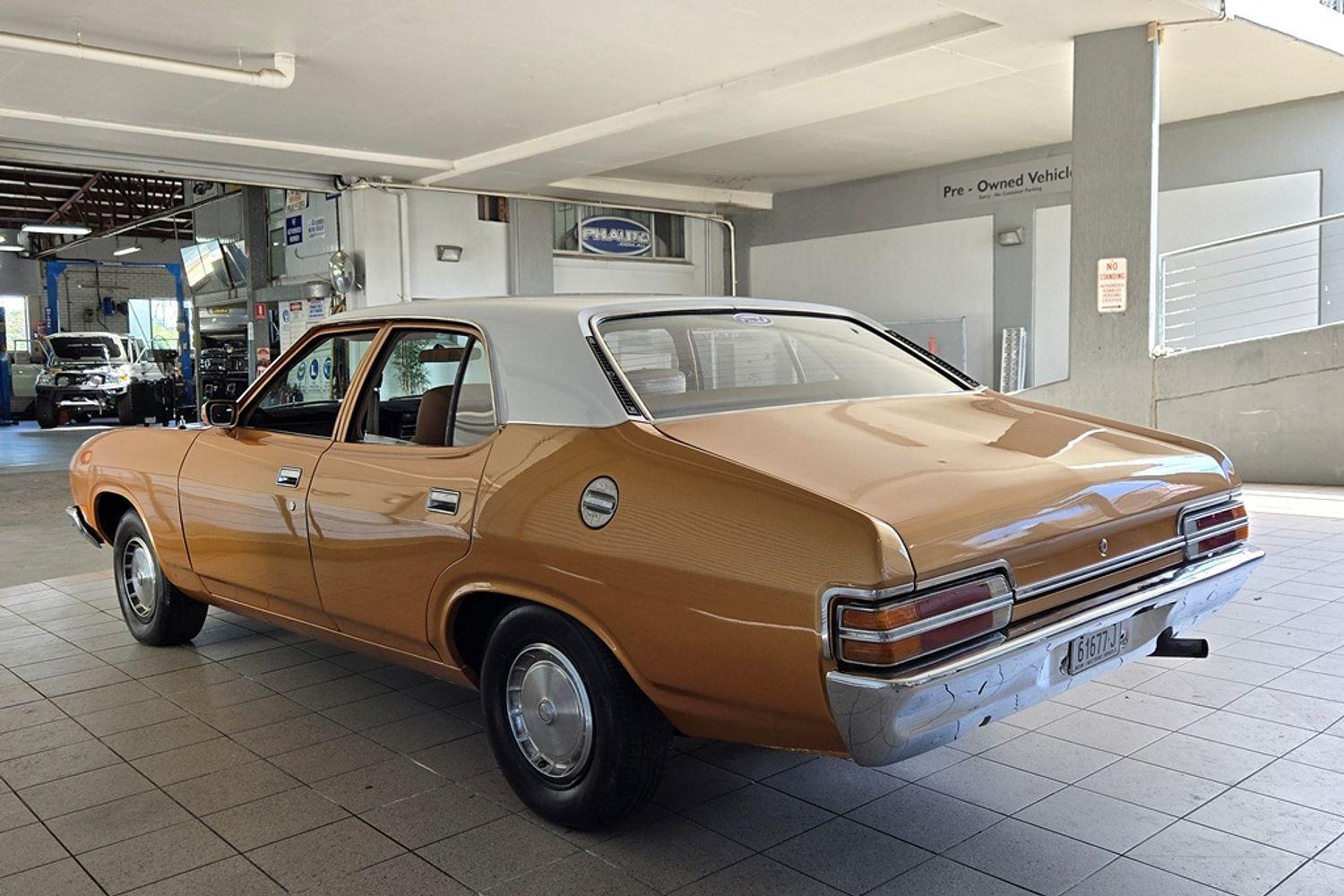 1978 FORD LTD AUTOMATIC SEDAN