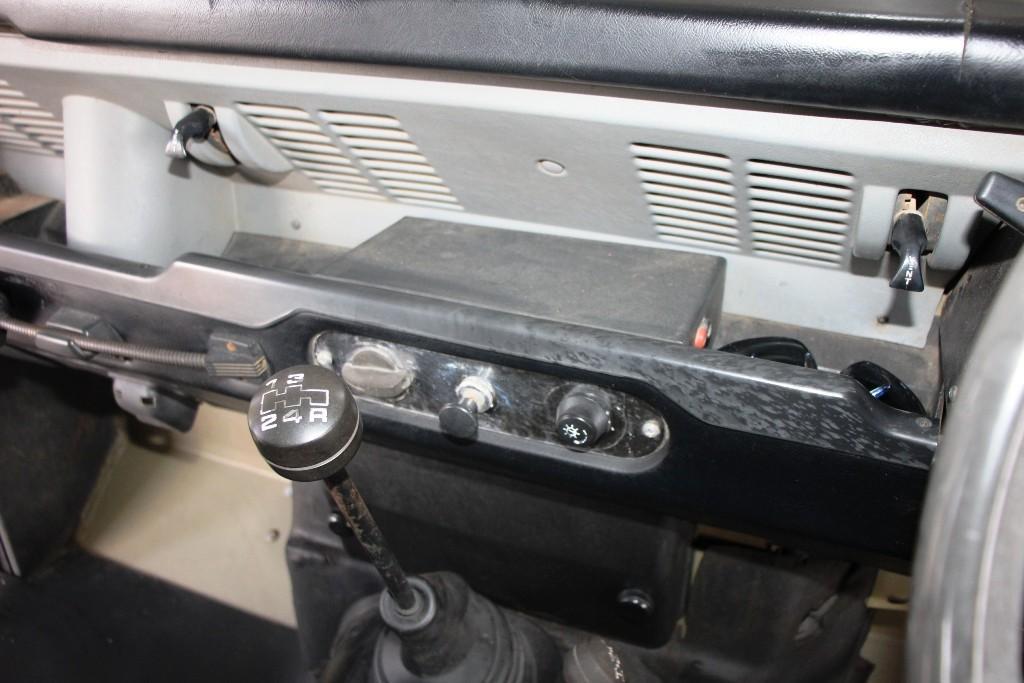 1987 LAND ROVER 110 PERENTIE MANUAL 4X4 10 SEATER