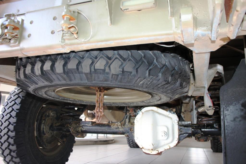 1987 LAND ROVER 110 PERENTIE MANUAL 4X4 10 SEATER