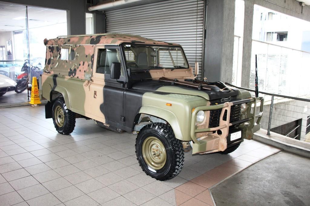 1987 LAND ROVER 110 PERENTIE MANUAL 4X4 10 SEATER