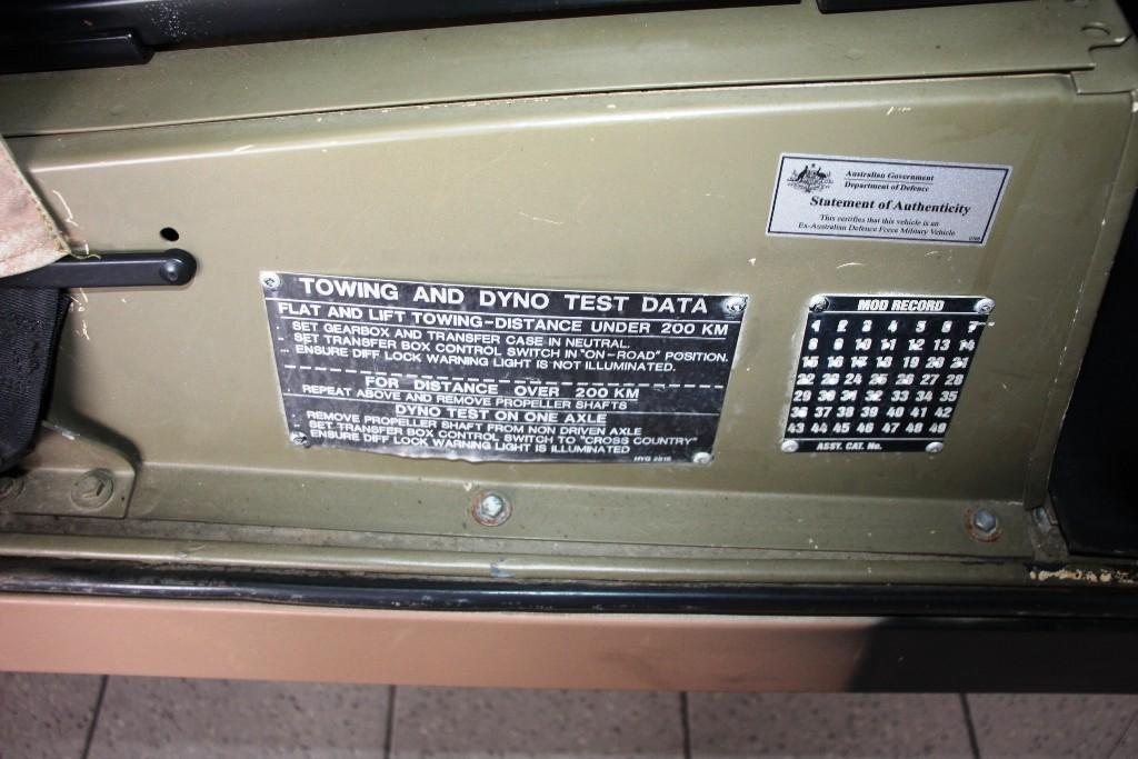 1987 LAND ROVER 110 PERENTIE MANUAL 4X4 10 SEATER