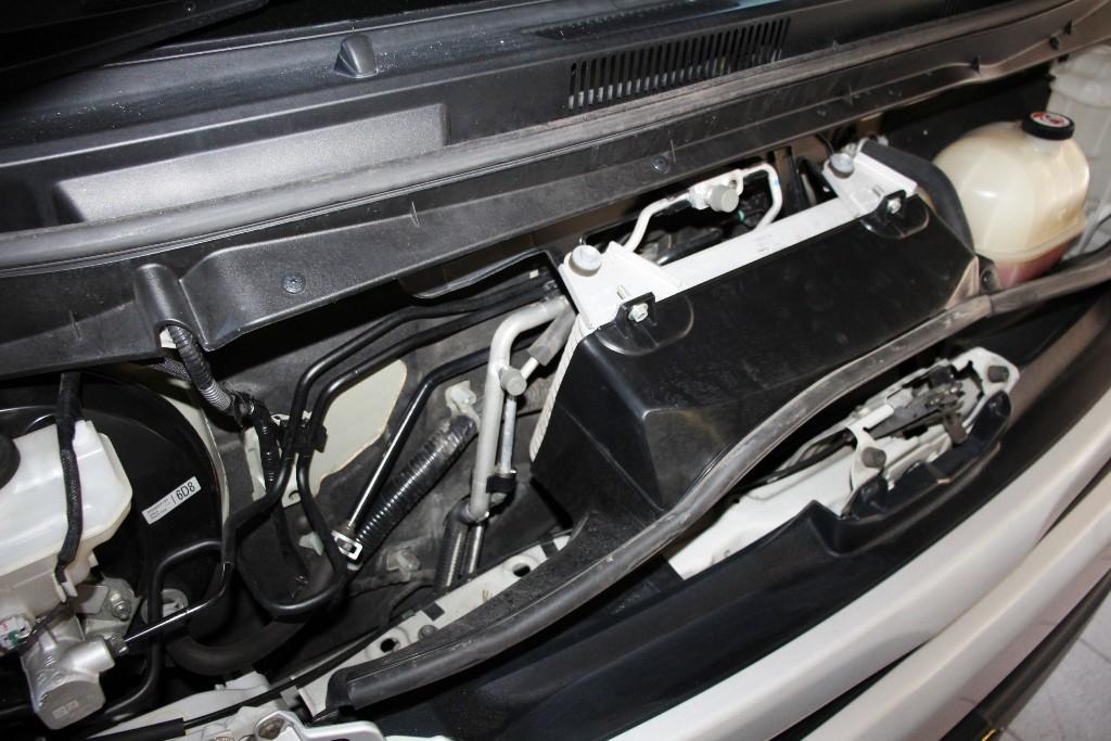 2018 TOYOTA HIACE SUPER LWB AUTO VAN