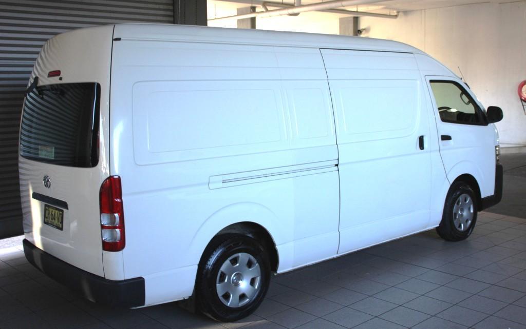 2018 TOYOTA HIACE SUPER LWB AUTO VAN
