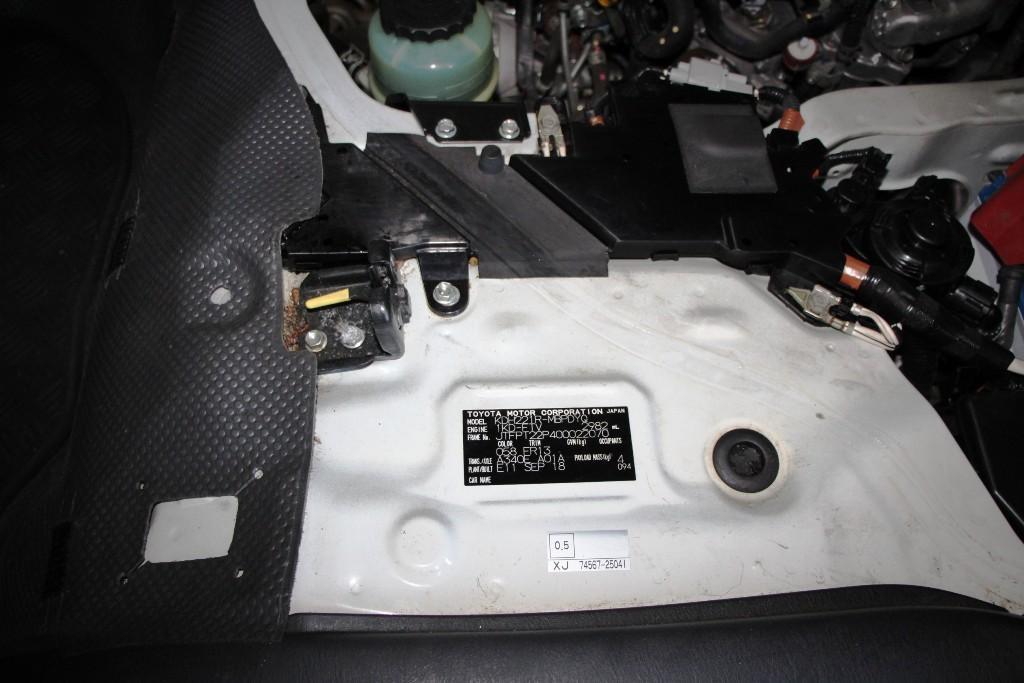 2018 TOYOTA HIACE SUPER LWB AUTO VAN