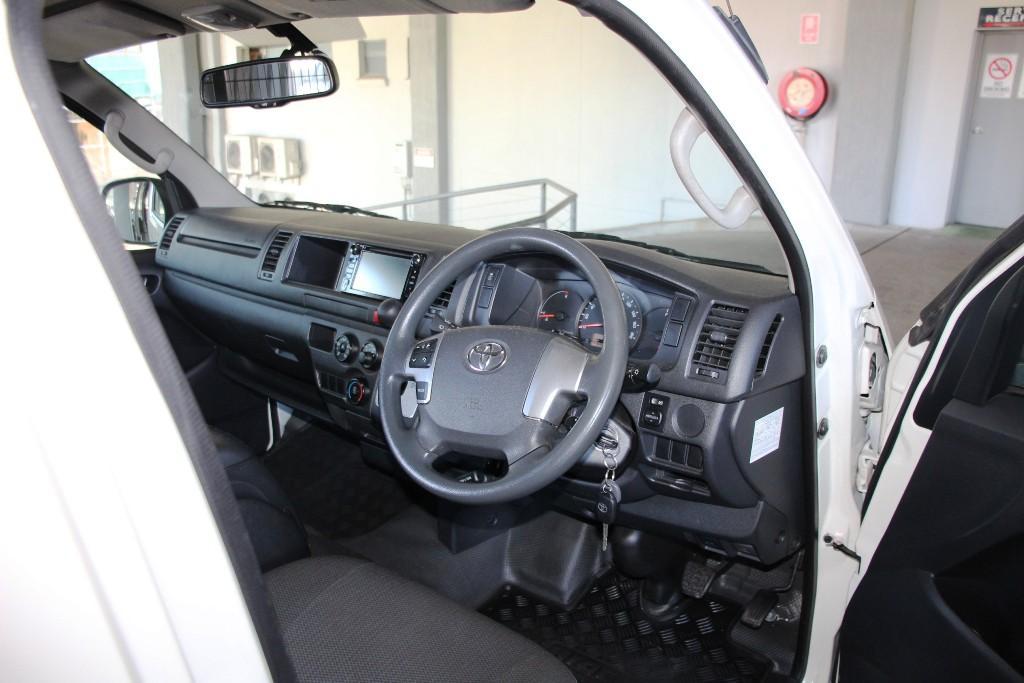 2018 TOYOTA HIACE SUPER LWB AUTO VAN