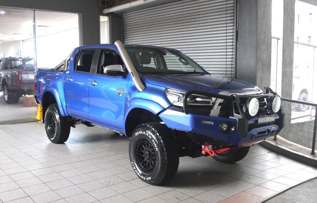 2022 TOYOTA HILUX SR5 AUTO 4X4 DOUBLE CAB UTILITY