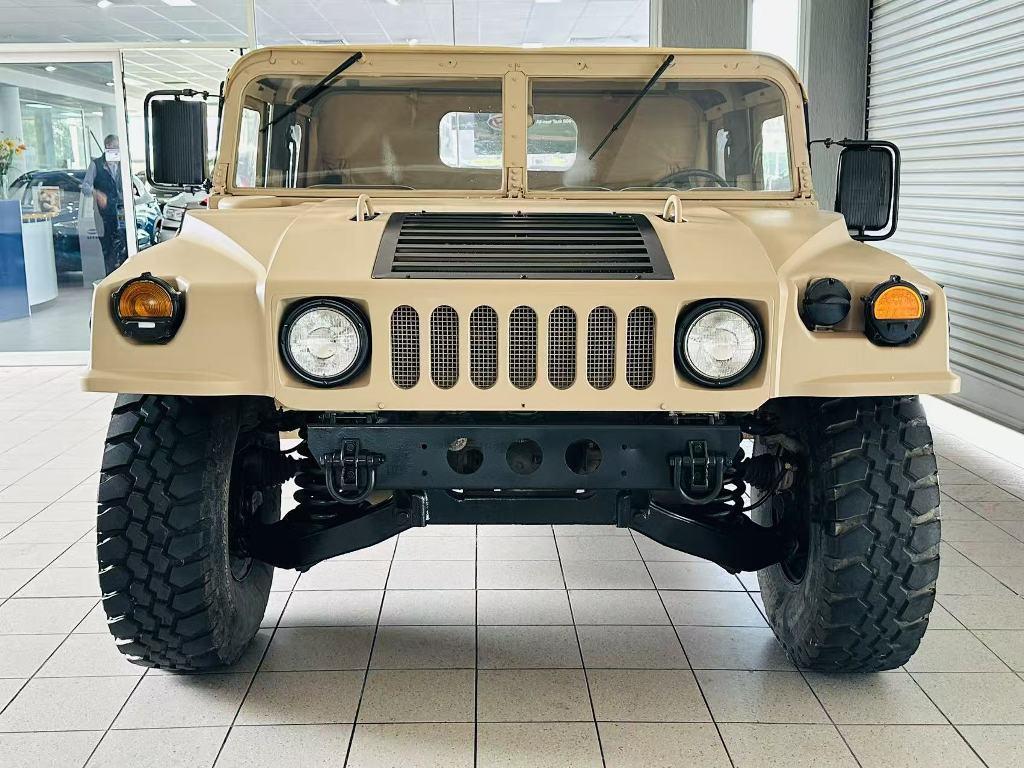 1989 AM GENERAL HMMWV M1097R1 AUTO 4X4 MILITARY VEHICLE