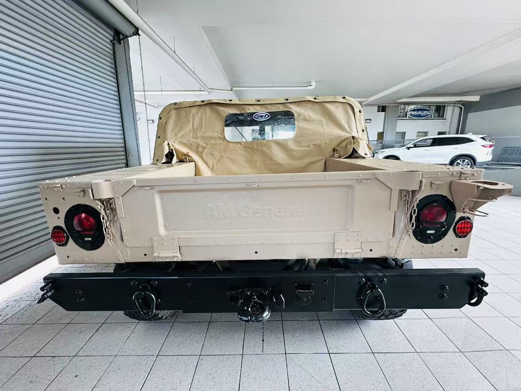 1989 AM GENERAL HMMWV M1097R1 AUTO 4X4 MILITARY VEHICLE