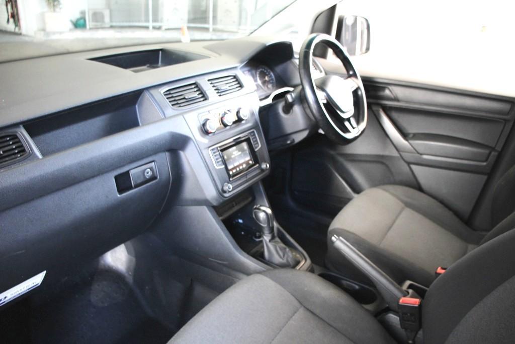 2015 VOLKSWAGEN CADDY 2K MAXI COMFORTLINE TSI220 AUTO MY16 VAN