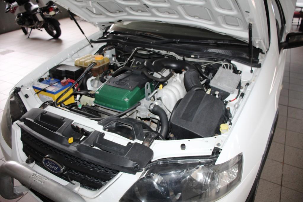 2006 FORD FALCON BF MKII RTV AUTO SUPER CAB UTE