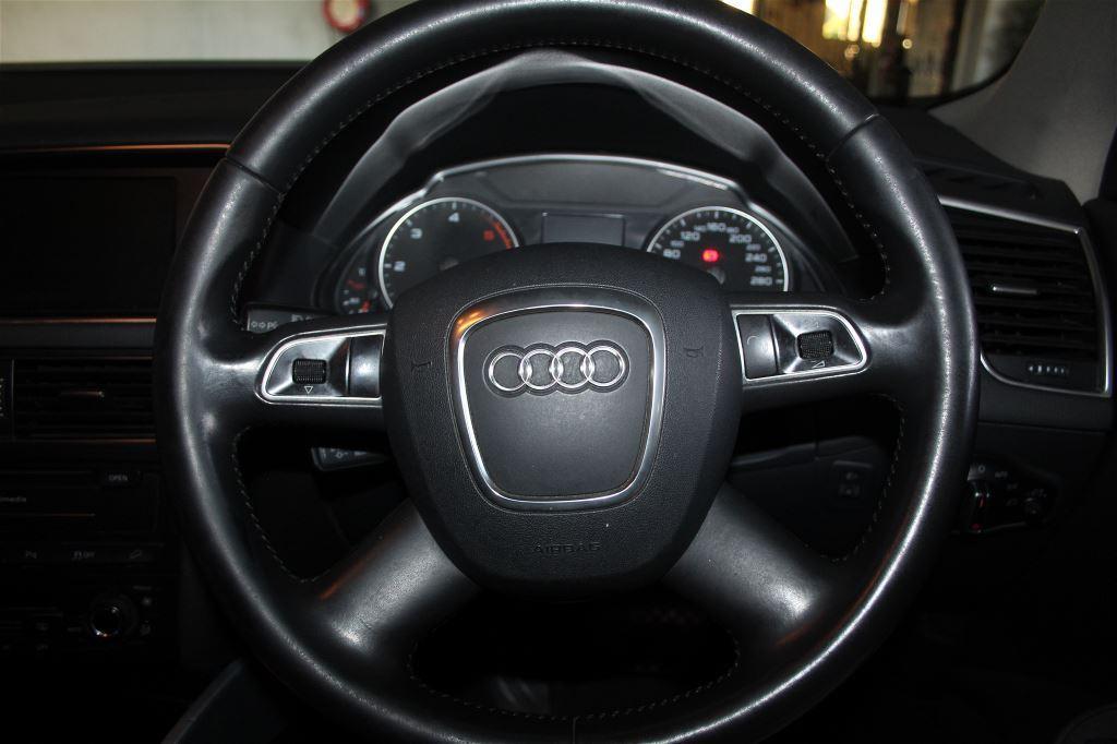 2011 AUDI Q5 8R MY12 2.0 TDI QUATTRO 7 SP AUTO DUAL CLUTCH 4D WAGON
