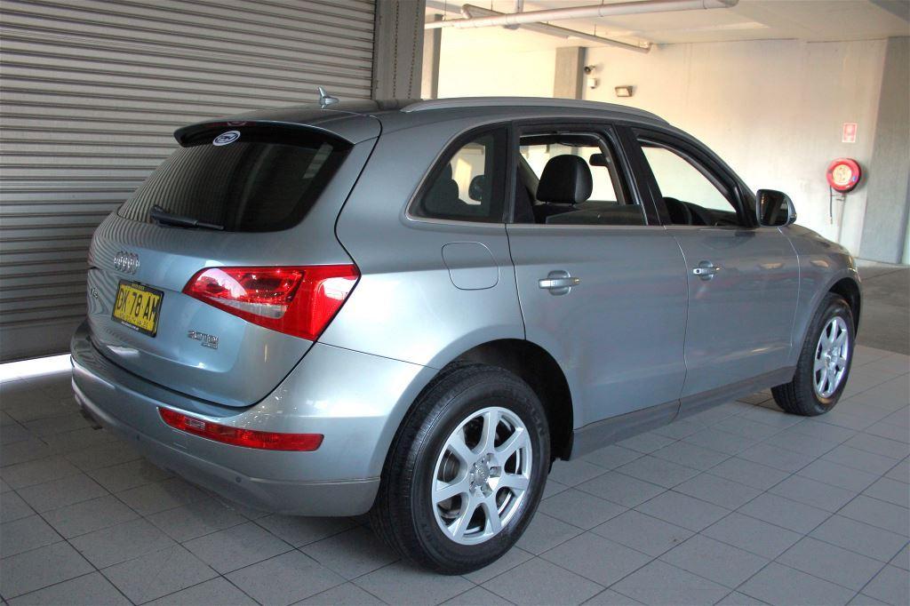 2011 AUDI Q5 8R MY12 2.0 TDI QUATTRO 7 SP AUTO DUAL CLUTCH 4D WAGON