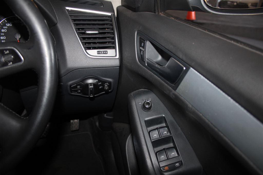 2011 AUDI Q5 8R MY12 2.0 TDI QUATTRO 7 SP AUTO DUAL CLUTCH 4D WAGON