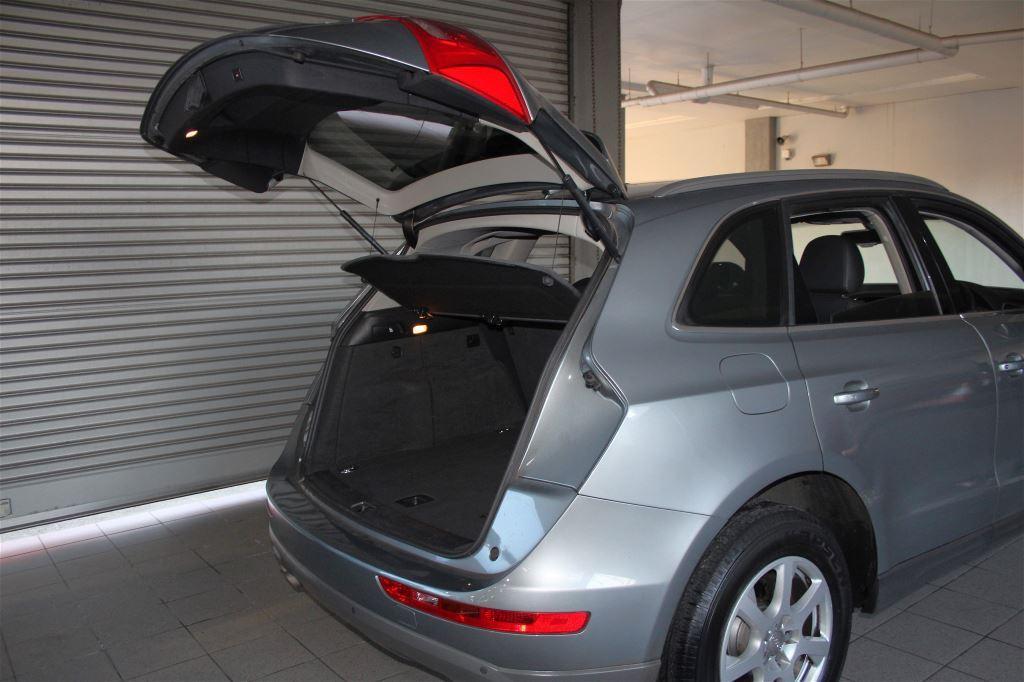 2011 AUDI Q5 8R MY12 2.0 TDI QUATTRO 7 SP AUTO DUAL CLUTCH 4D WAGON
