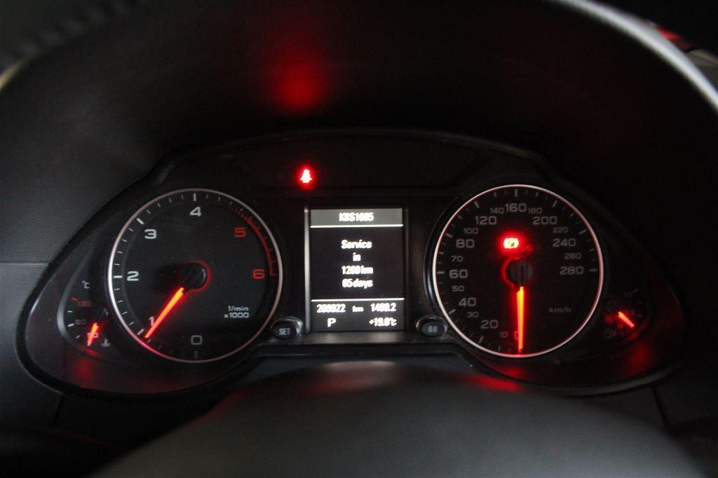 2011 AUDI Q5 8R MY12 2.0 TDI QUATTRO 7 SP AUTO DUAL CLUTCH 4D WAGON
