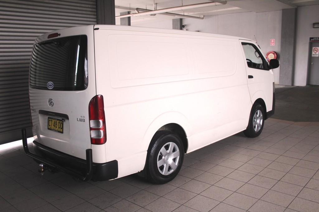 2013 TOYOTA HIACE LWB AUTO VAN