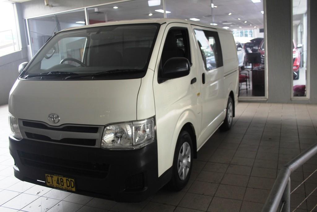 2013 TOYOTA HIACE LWB AUTO VAN