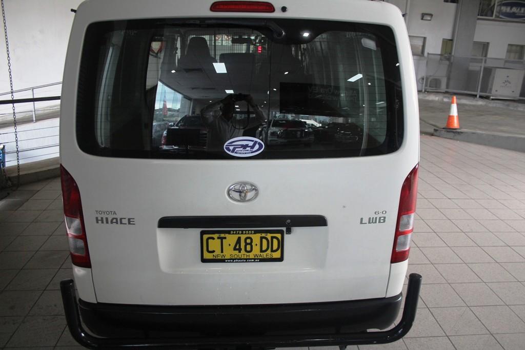 2013 TOYOTA HIACE LWB AUTO VAN