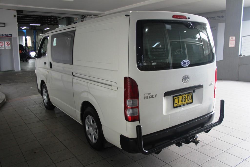 2013 TOYOTA HIACE LWB AUTO VAN