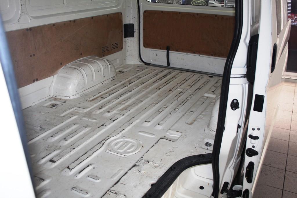 2013 TOYOTA HIACE LWB AUTO VAN