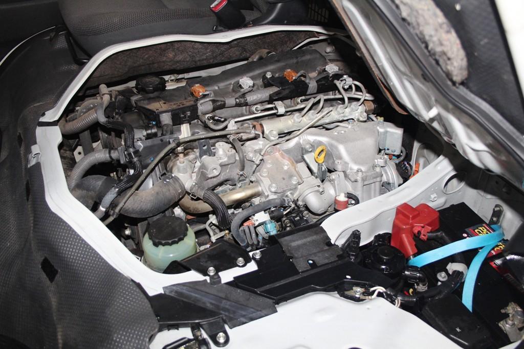 2013 TOYOTA HIACE LWB AUTO VAN