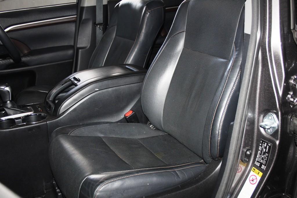 2015 TOYOTA KLUGER GRANDE AUTO AWD WAGON