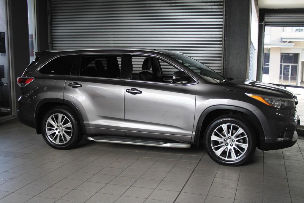 2015 TOYOTA KLUGER GRANDE AUTO AWD WAGON