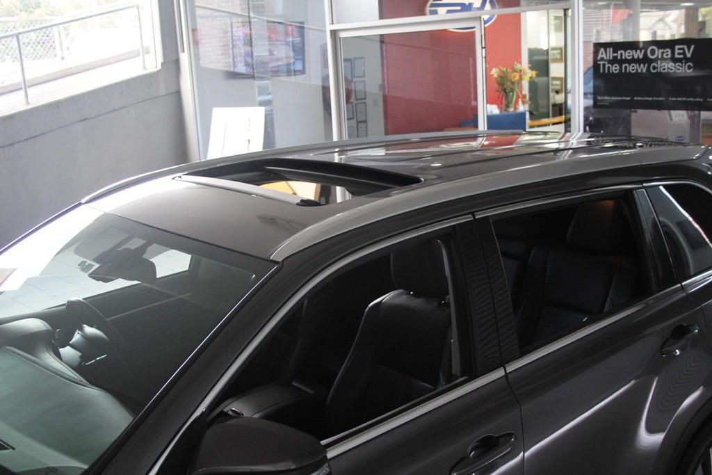 2015 TOYOTA KLUGER GRANDE AUTO AWD WAGON