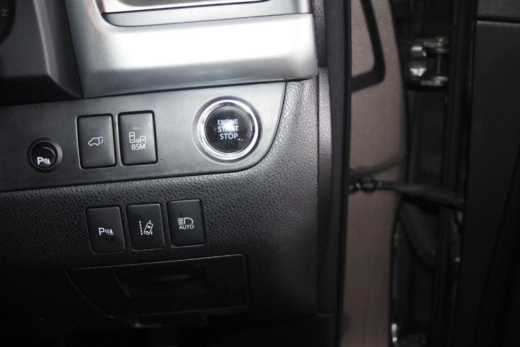2015 TOYOTA KLUGER GRANDE AUTO AWD WAGON