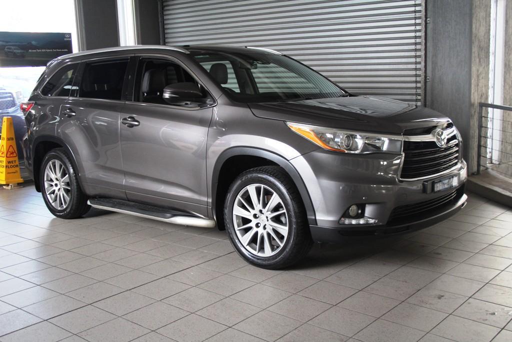 2015 TOYOTA KLUGER GRANDE AUTO AWD WAGON