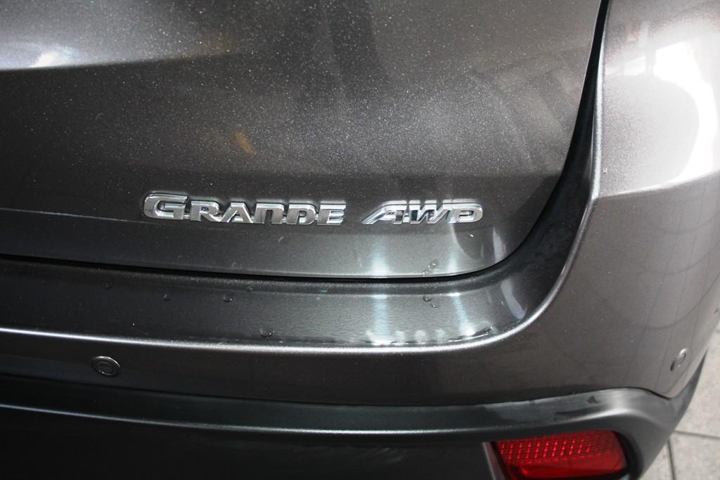 2015 TOYOTA KLUGER GRANDE AUTO AWD WAGON