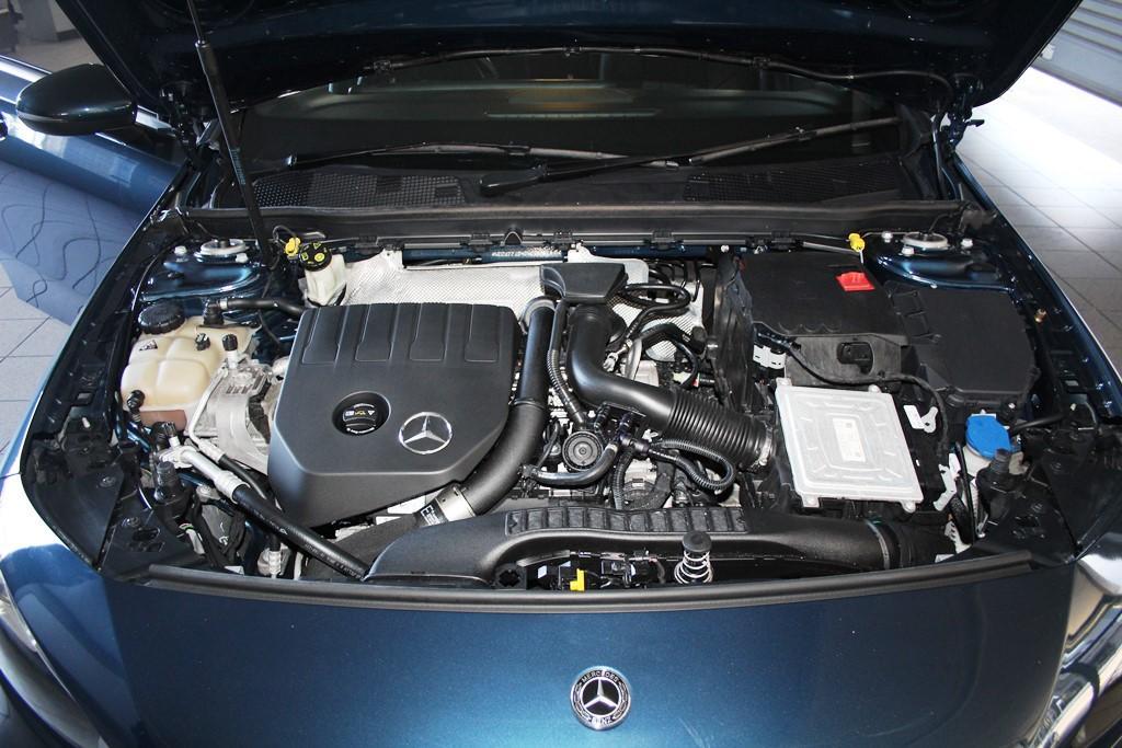 2019 MERCEDES-BENZ A-CLASS A180 AUTO SEDAN