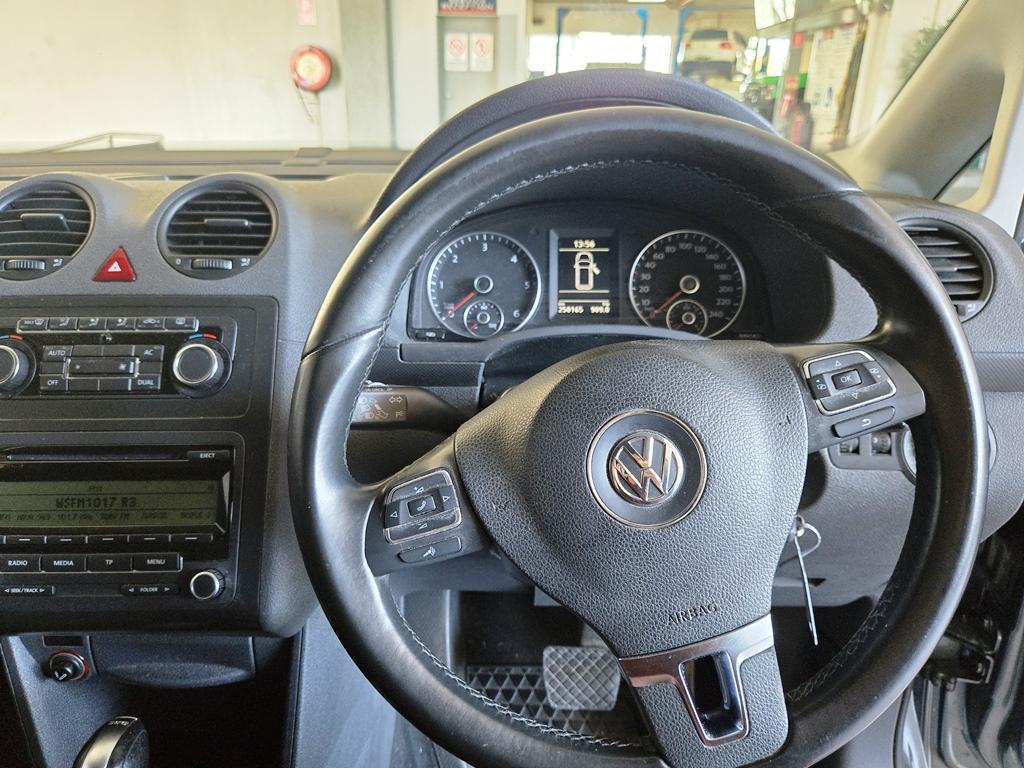 2010 VOLKSWAGEN CADDY 2K MY11 MAXI TDI250 7 SP AUTO DIRECT SHIFT 5D VAN
