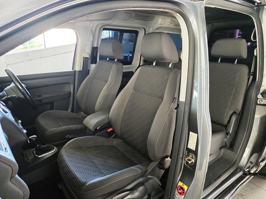 2010 VOLKSWAGEN CADDY 2K MY11 MAXI TDI250 7 SP AUTO DIRECT SHIFT 5D VAN