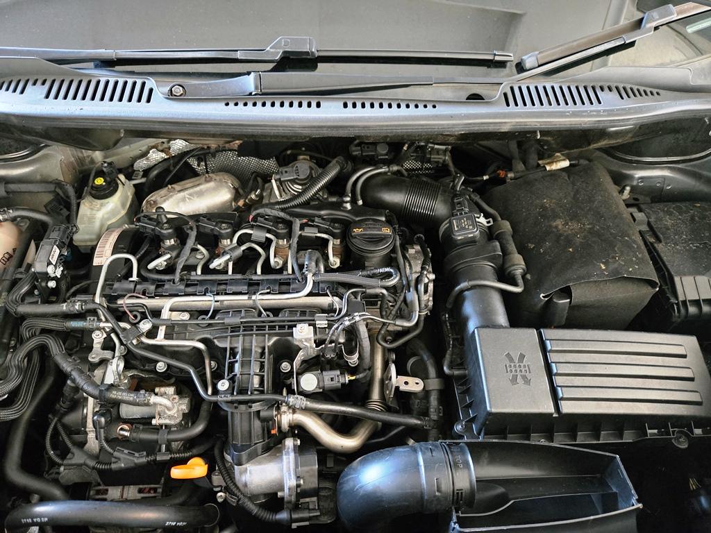 2010 VOLKSWAGEN CADDY 2K MY11 MAXI TDI250 7 SP AUTO DIRECT SHIFT 5D VAN