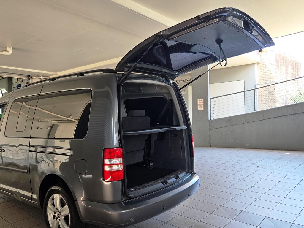 2010 VOLKSWAGEN CADDY 2K MY11 MAXI TDI250 7 SP AUTO DIRECT SHIFT 5D VAN