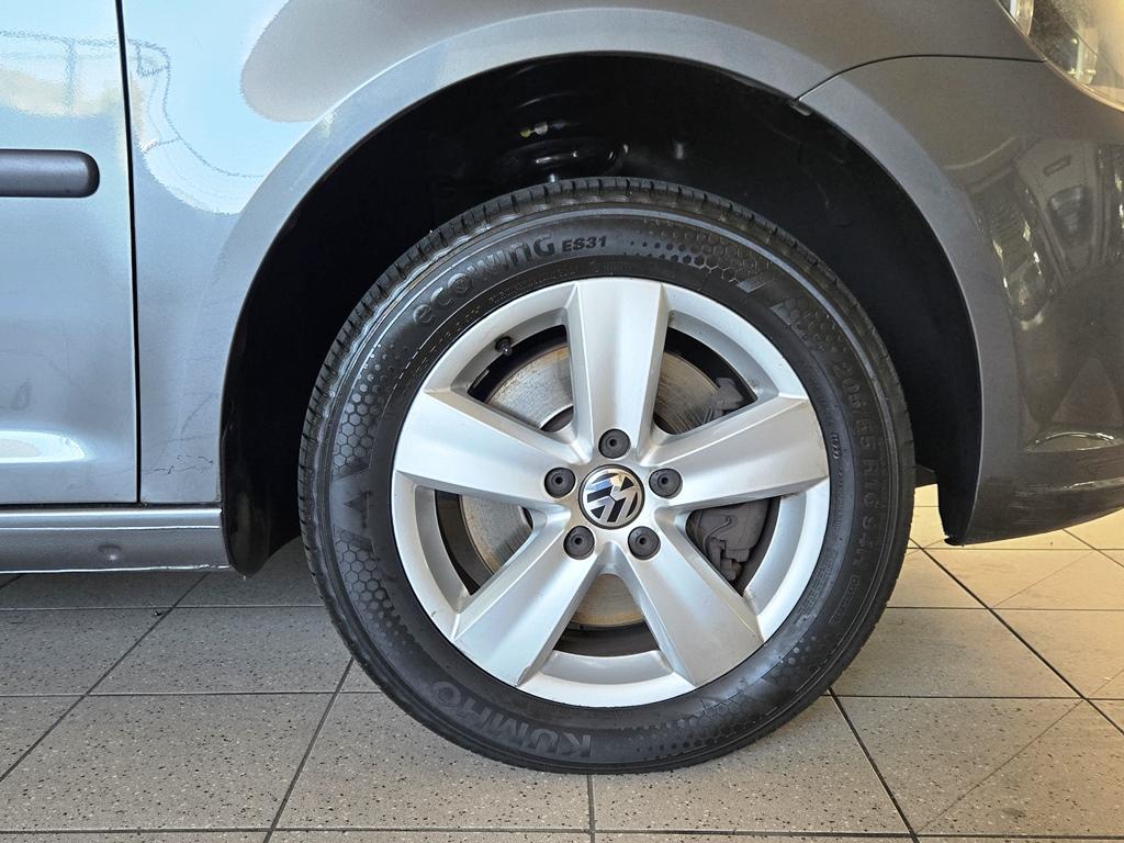 2010 VOLKSWAGEN CADDY 2K MY11 MAXI TDI250 7 SP AUTO DIRECT SHIFT 5D VAN