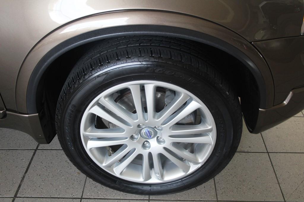 2013 VOLVO XC90 MY12 3.2 EXECUTIVE 6 SP AUTOMATIC GEARTRONIC 4D WAGON