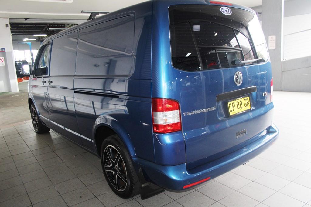 2012 VOLKSWAGEN TRANSPORTER TDI400 T5 LWB AUTO MY13 VAN