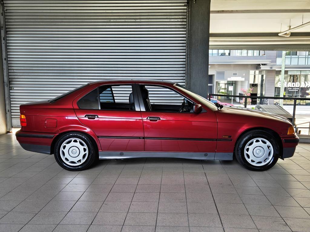 1996 BMW 3 E36 323I EXECUTIVE AUTOMATIC SEDAN