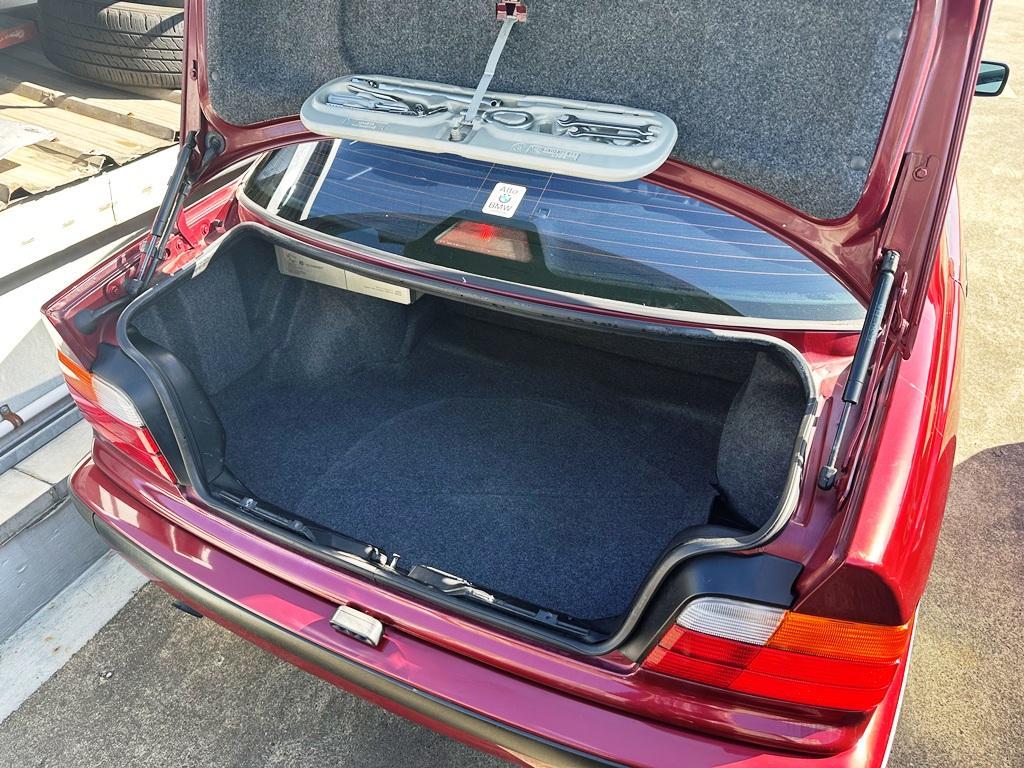 1996 BMW 3 E36 323I EXECUTIVE AUTOMATIC SEDAN