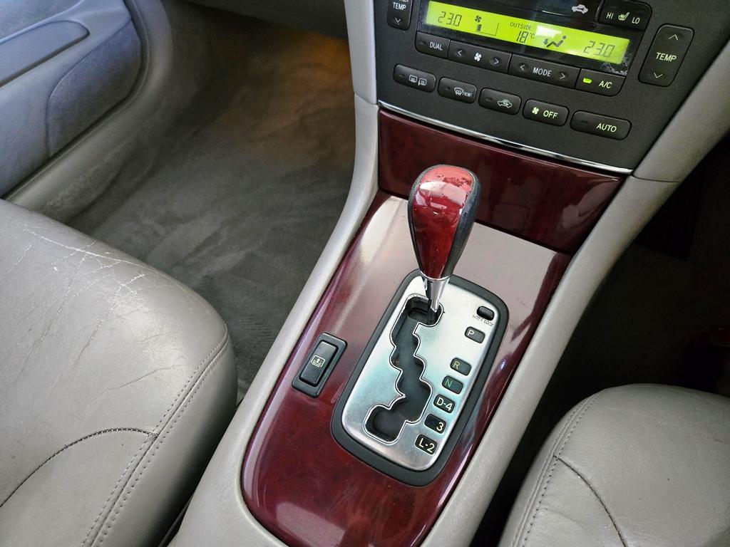 2002 LEXUS ES300 V6 AUTOMATIC SEDAN