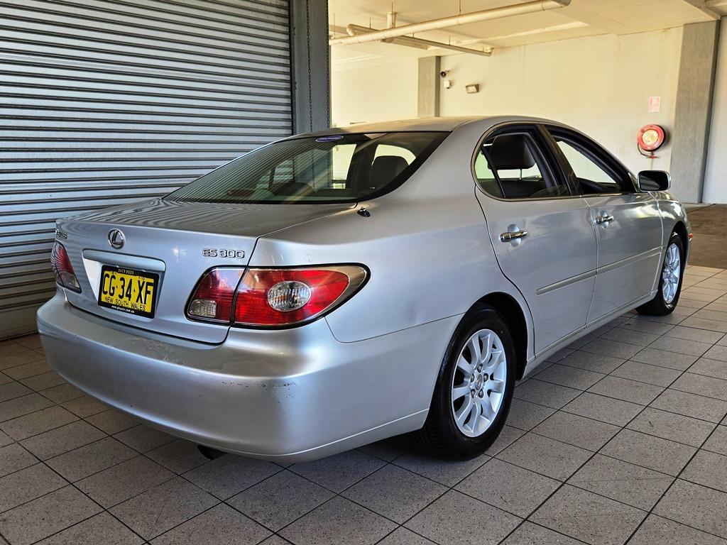 2002 LEXUS ES300 V6 AUTOMATIC SEDAN