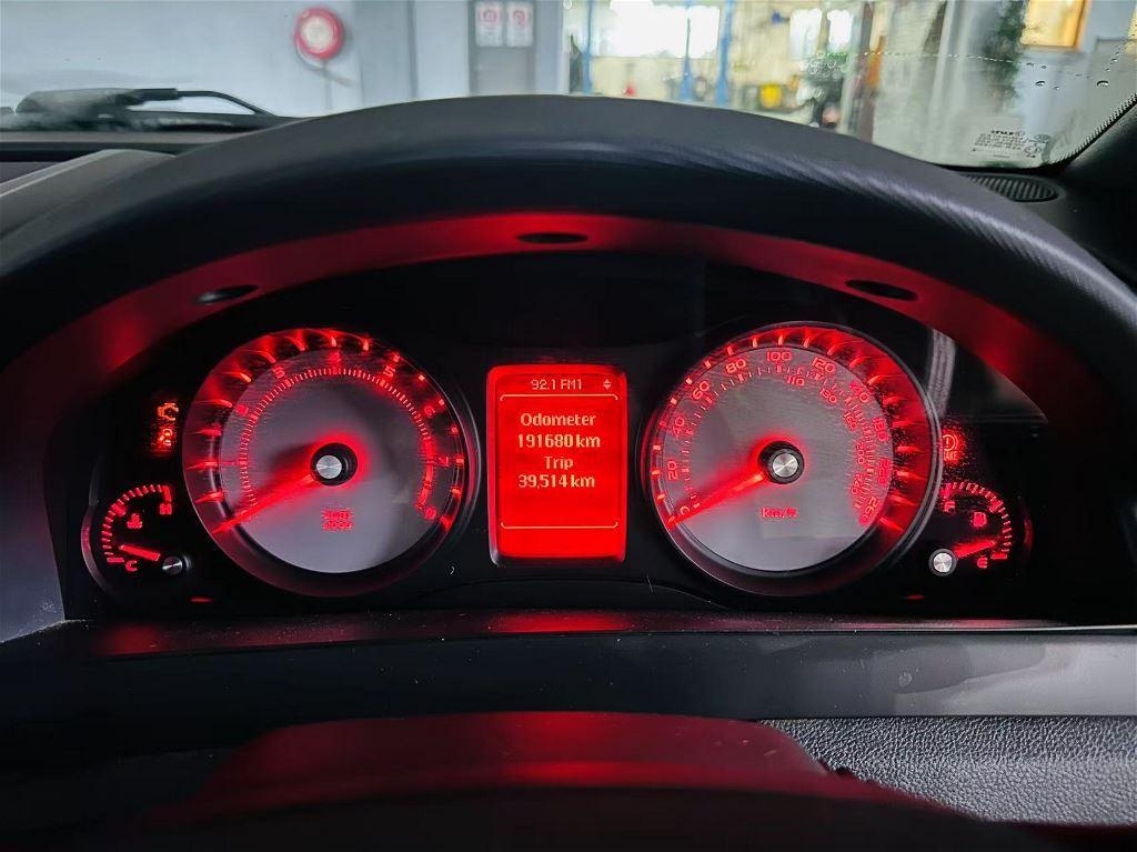 2008 HOLDEN COMMODORE SV6 VE MANUAL SEDAN