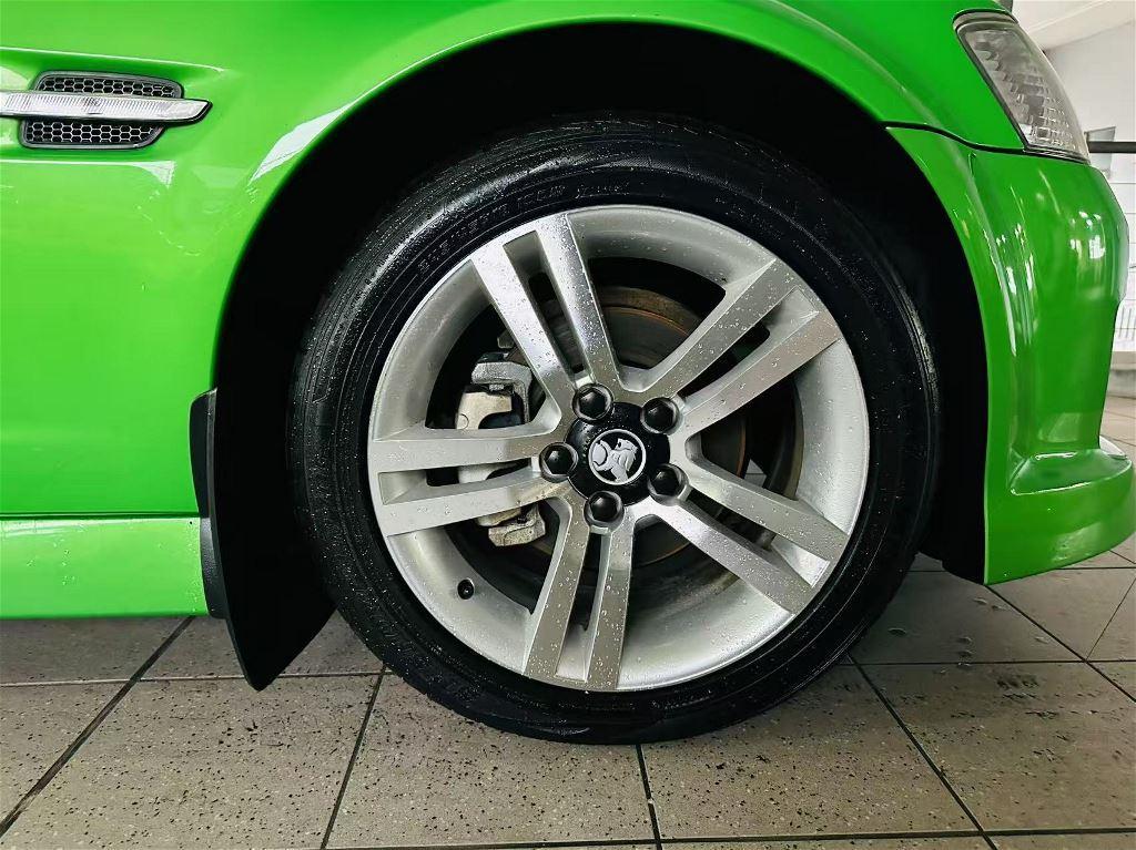 2008 HOLDEN COMMODORE SV6 VE MANUAL SEDAN