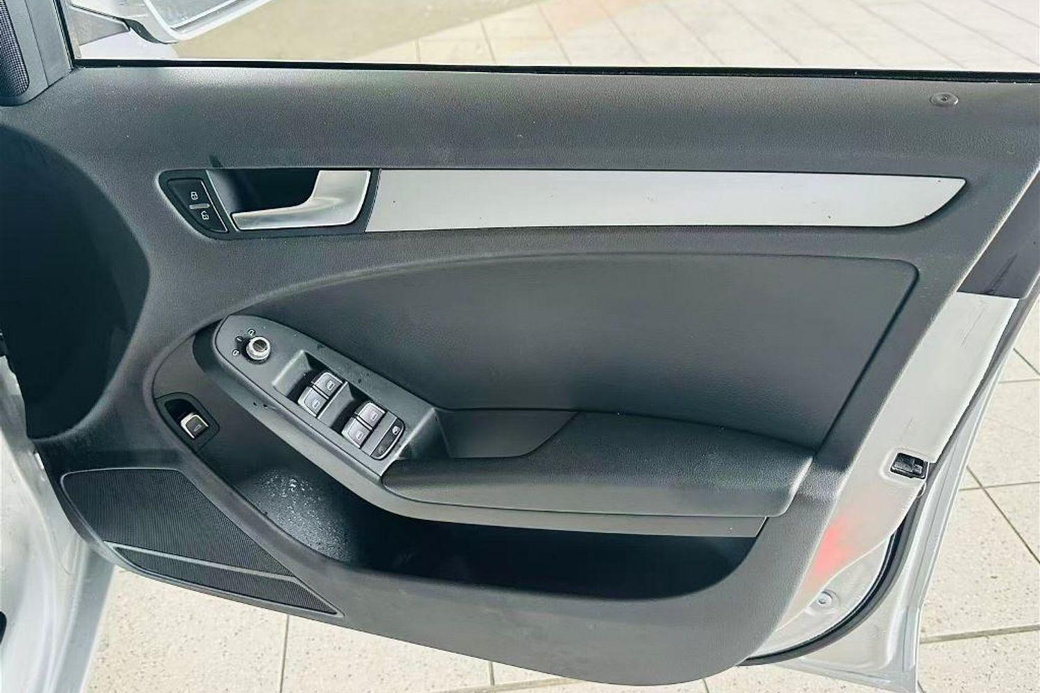 2012 AUDI A4 B8 1.8 TFSI AUTO MY13 SEDAN